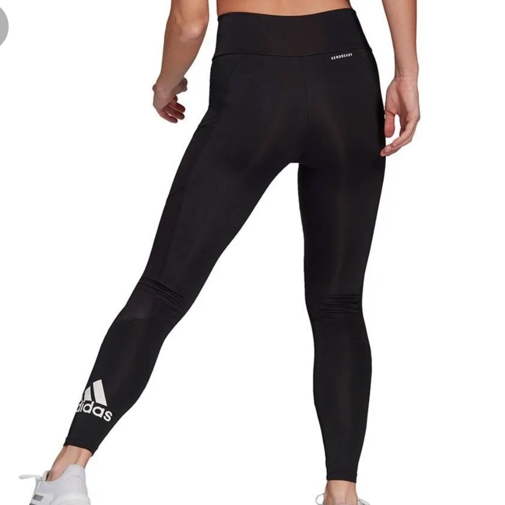 Adidas legging with phone pocket and logo